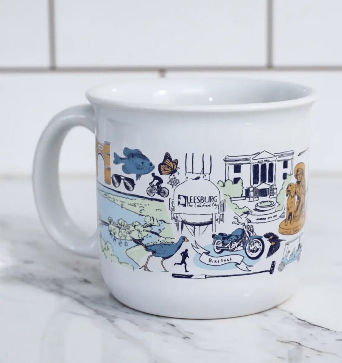 Another view of The Leesburg Mug